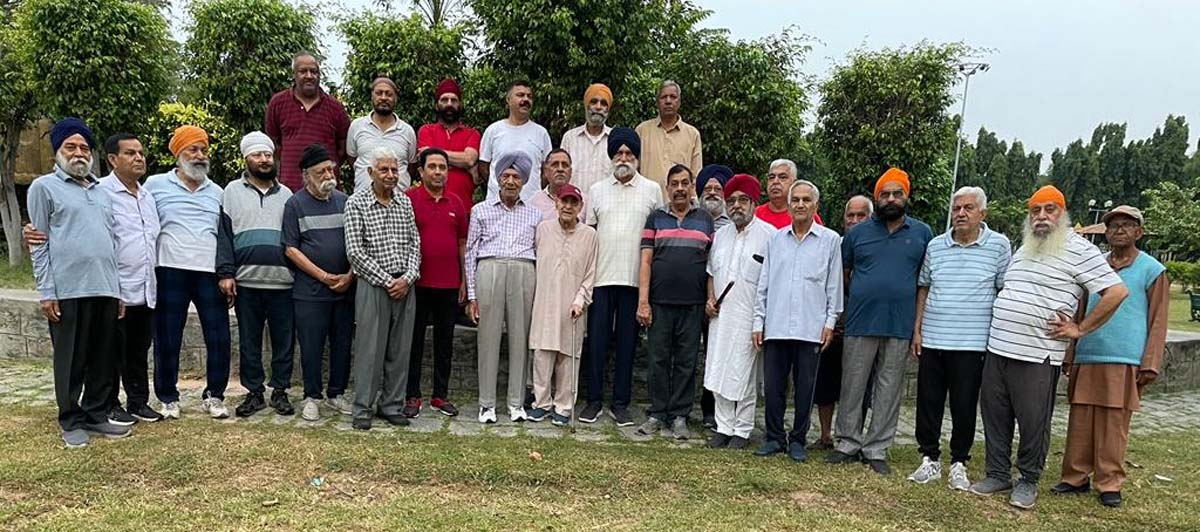 ਸੀਨੀਅਰ ਸਿਟੀਜਨ ਦਾ 94ਵਾਂ ਜਨਮਦਿਨ ਮਣਾਇਆ
